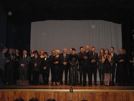"Teatr Trzech Pokoleń" po raz kolejny wystąpił na deskach Miejskiego Domu Kultury w Przasnyszu