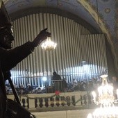 W tym roku mija 120 lat od śmierci bp. Michała Nowodworskiego. Na zdjęciu: nagrobek biskupa w płockiej bazylice katedralnej