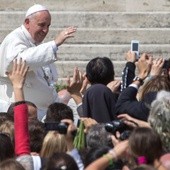 Papież o handlu ludźmi, dożywociu i karze śmierci