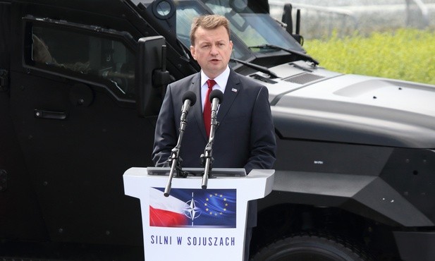 Szef MON zatwierdził umowę na dostawę niszczycieli czołgów; pierwsze sztuki będą gotowe w 2023 r. 