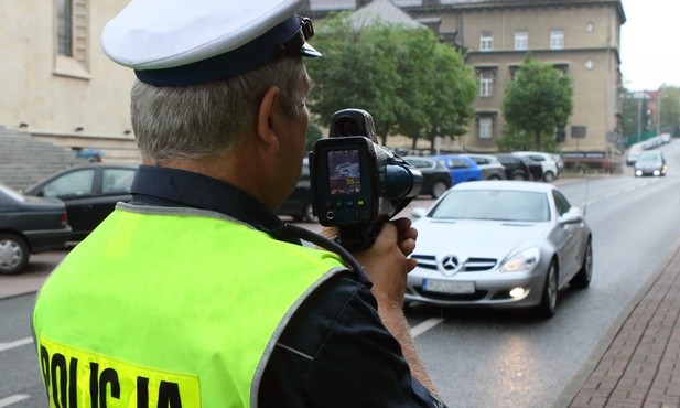 Śląskie. Policjanci pytali kierowców o rodzaj i skuteczność kar