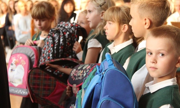 Śląskie. Ponad 570 tys. uczniów zaczęło nowy rok szkolny