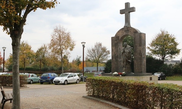 Jest decyzja władz ws. pomnika Jana Pawła II we Francji