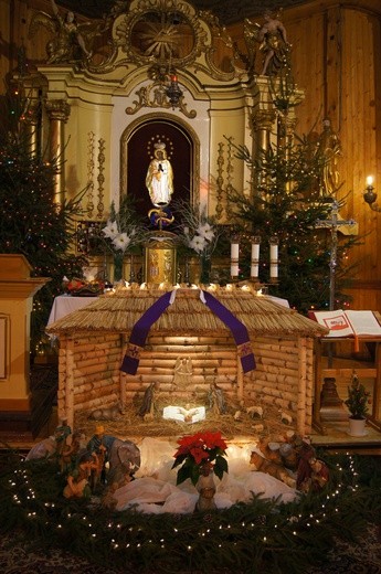 Dulsk. Bożonarodzeniowa szopka w kościele parafialnym