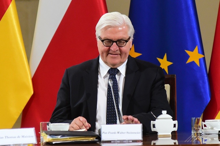 Niemcy: Ambasador Ukrainy zarzuca prezydentowi Steinmeierowi obronę "sieci kontaktów" z Rosją