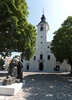 Chorwacja  05 - 07 06 2024

Narodowe Sanktuarium Maryjne na przedmieściach Rijeki.  Chorwacki Nazaret - najstarsze i najsłynniejsze sanktuarium maryjne w zachodniej Chorwacji położone na wzgórzu, na którym pojawił się Święty Dom Nazaretański w 1291, cudownie przeniesiony przez aniołów. Przed bazyliką pomnik Jana Pawła II.

FOTO:HENRYK PRZONDZIONO /FOTO GOŚĆ