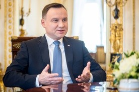 Prezydent podziękował za obronę dobrego imienia Polski na Twitterze