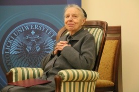 Zmarła s. prof. Zofia Zdybicka
