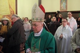 Abp Lenga otrzymał zakaz publicznego sprawowania liturgii i głoszenia kazań