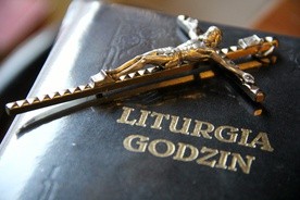 Koronawirus i liturgia. W Wielki Tydzień z Liturgią Godzin