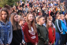 Pielgrzymka młodzieży do sanktuarium św. Stanisława Kostki w jubileuszowym roku 450. rocznicy jego śmierci