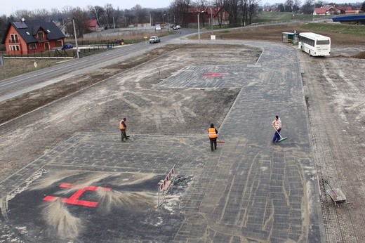 Wolontariusze ŚDM na Campus Misericoridiae