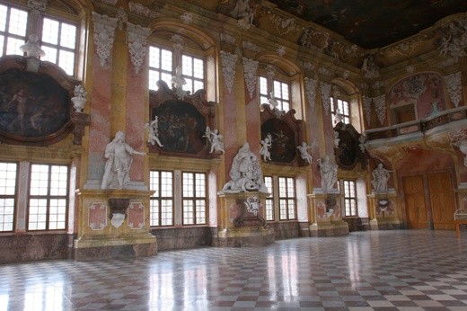 Klasztor pocysterski w Lubiążu