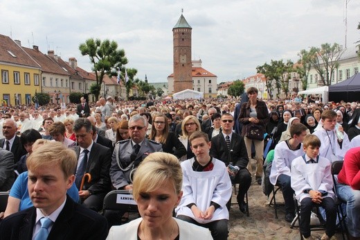 Pułtusk. Msza św. na rozpoczęcie nawiedzenia. Cz. 2