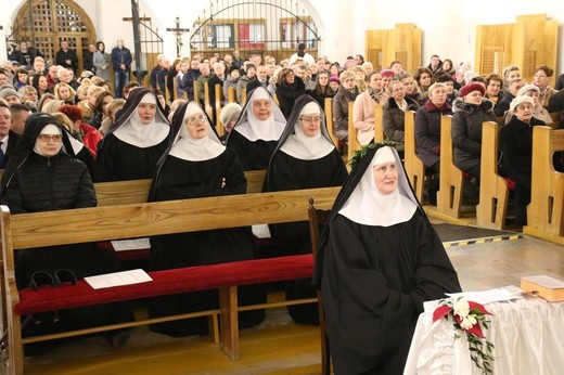 Śluby wieczyste u benedyktynek w Sierpcu