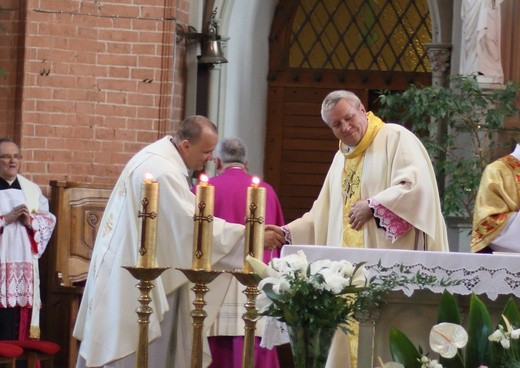 Uroczyste wprowadzenie bp. Adama Wodarczyka i Kanoników Kwidzyńskiej Kapituły Konkatedralnej