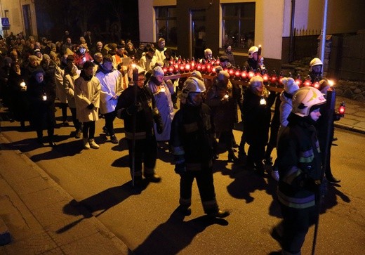 Droga Krzyżowa ulicmi Tolkmicka