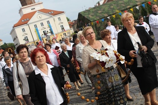 Pułtusk. Procesja do bazyliki