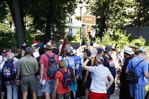 Wyjście pielgrzymki na Jasną Górę