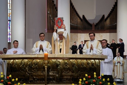 Katowice. Dzięczynienie za synod cz. 2