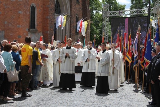 Diecezja płocka żegna Czarną Madonnę