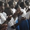 Rwandyjskie dzieci uczą się dzięki polskim pielgrzymom do Kibeho