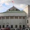 W Sejmie głosowanie projektu podwyższającego wynagrodzenia m.in. parlamentarzystom