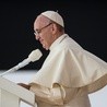 Papież: Nie można żyć z zasiłków, praca daje godność