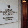 Senat. Ustawa o pomocy obywatelom Ukrainy wraca do komisji po kontrowersyjnym głosowaniu