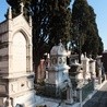 27 marca włoscy biskupi pomodlą się na cmentarzach