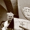 „Towarzysze, mamy problem” – tak komuniści reagowali na wybór Karola Wojtyły