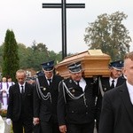 Stara Wrona. Uroczystości pogrzebowe ks. kan. Wawrzyńca Ulanowskiego