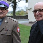 Byli alumni-żołnierze w Pomiechowie