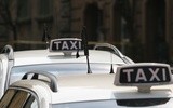 Taksówkarze i studenci zakorkują miasto