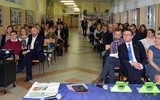 Konsultacje z rodzicami gimnazjalistów klas pierwszych przed wprowadzeniem projektu "e-tablet" w Gimnazjum nr 4 w Ciechanowie