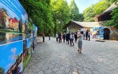 Nowa baza turystyczna przy Sztolni Czarnego Pstrąga