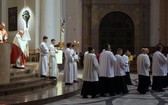 Liturgia Wielkiego Piątku w katedrze Chrystusa Króla