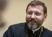 Abp Szewczuk: w sprawie zniesienia celibatu bądźcie ostrożni