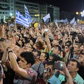 Grecy świętowali wynik referendum