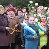 Starsi i młodsi witali ze wzruszeniem ikonę Pani Jasnogórskiej