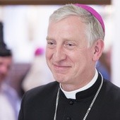 Bp Kasyna staje w obronie Weroniki Krawczyk - matki skazanej za ostrzeganie przed lekarzem namawiającym do aborcji