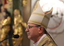 Abp Wojda: Marsz papieski to symboliczne opowiedzenie się za wartościom, których uosobieniem był Jan Paweł II