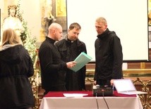Jasna Góra - czuwanie maturzystów