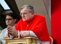 Pogarsza się stan kardynała Raymonda Burke'a