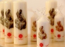 Świece. W sam raz do wigilijnego stołu