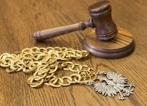 Ksiądz skazany za nakłanianie nastolatka do utrwalania treści pornograficznych