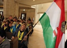 Jaką opinie o Polsce mają Węgrzy?