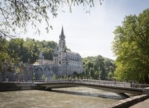 Piękna Pani z Lourdes