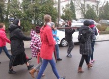 Droga Krzyżowa kobiet