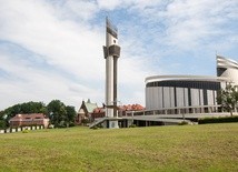 20 lat temu Jan Paweł II konsekrował bazylikę w Łagiewnikach